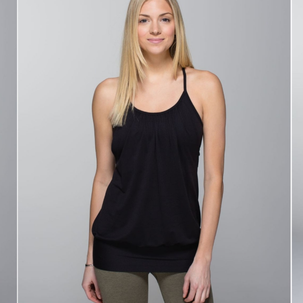 LULULEMON Black / Dark Purple no limits tank